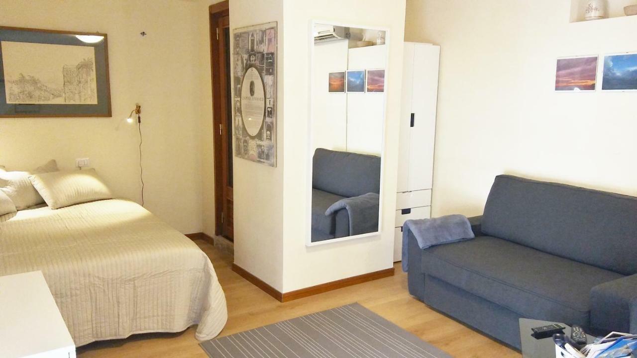 Bilocale In Centro Apartment Salerno Luaran gambar