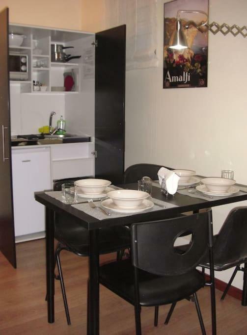 Bilocale In Centro Apartment Salerno Luaran gambar
