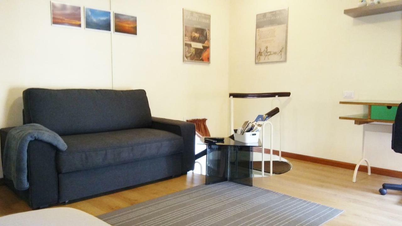 Bilocale In Centro Apartment Salerno Luaran gambar