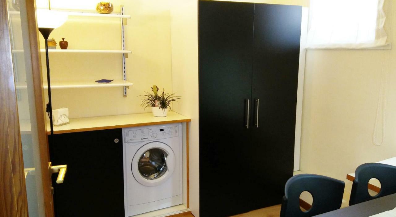 Bilocale In Centro Apartment Salerno Luaran gambar