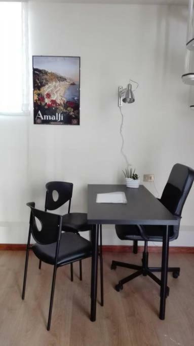 Bilocale In Centro Apartment Salerno Luaran gambar