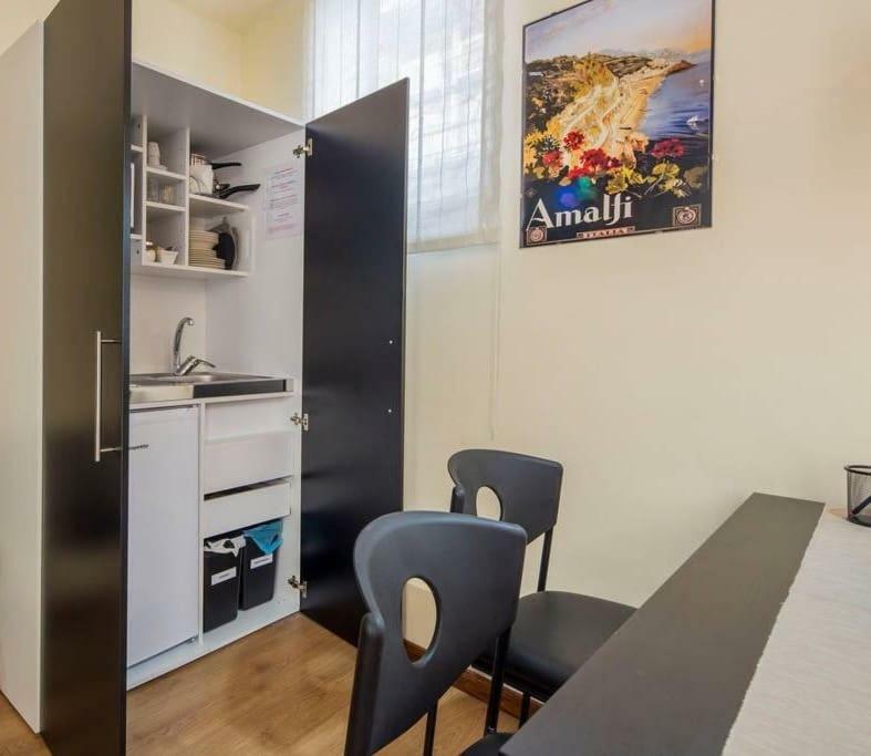 Bilocale In Centro Apartment Salerno Luaran gambar